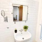 Square Apartment